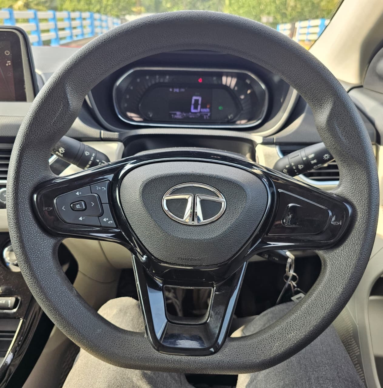 Used 2020 Tata Nexon Used 2020 Tata Nexon