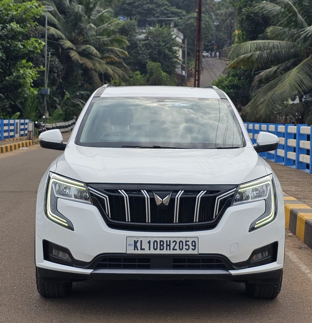 Used 2022 Mahindra XUV700 Used 2022 Mahindra XUV700