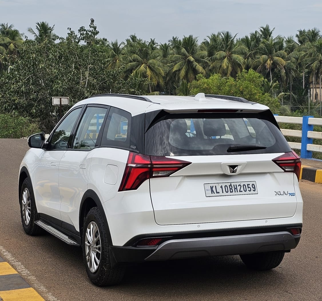 Used 2022 Mahindra XUV700 Used 2022 Mahindra XUV700