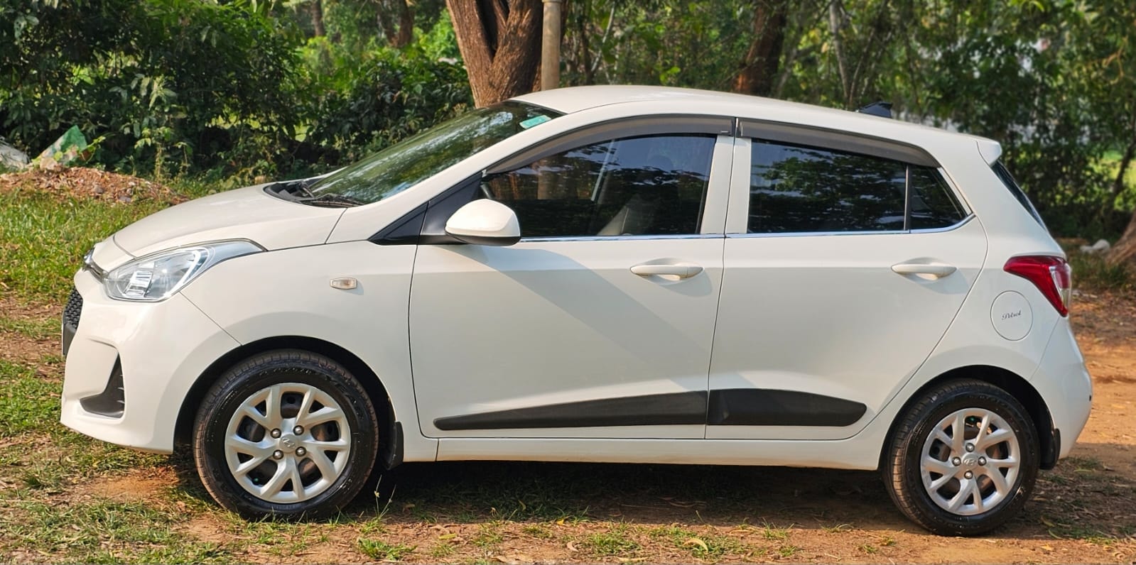 Grand i10 image 2 Grand i10 image 2