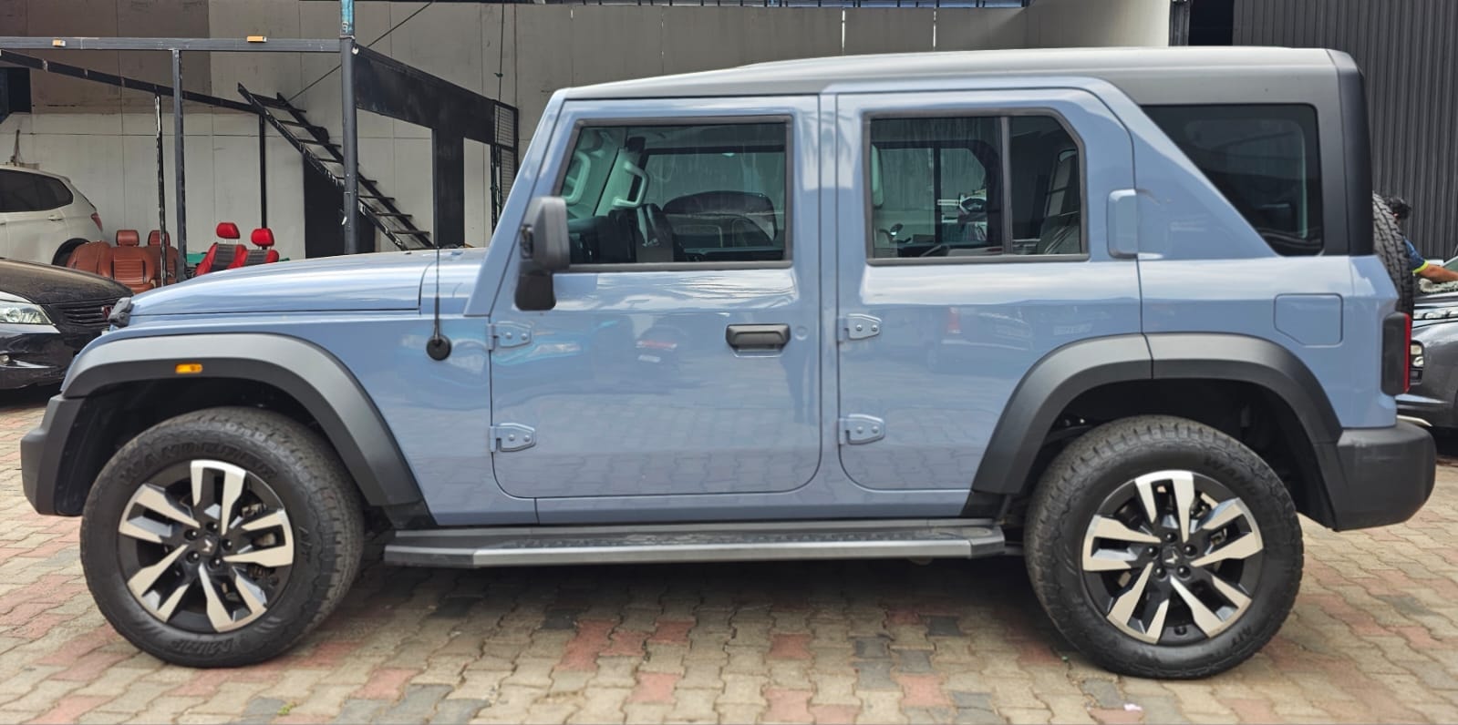 Thar Roxx image 2 Thar Roxx image 2