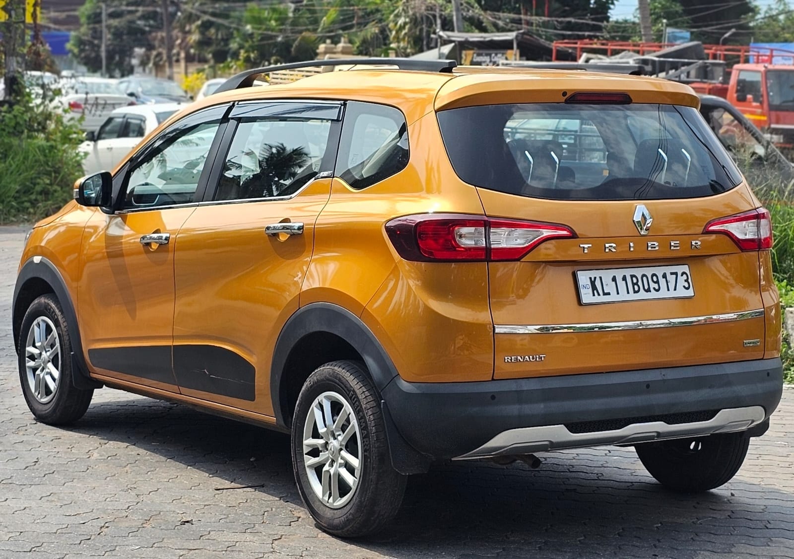 Used 2019 Renault Triber Used 2019 Renault Triber