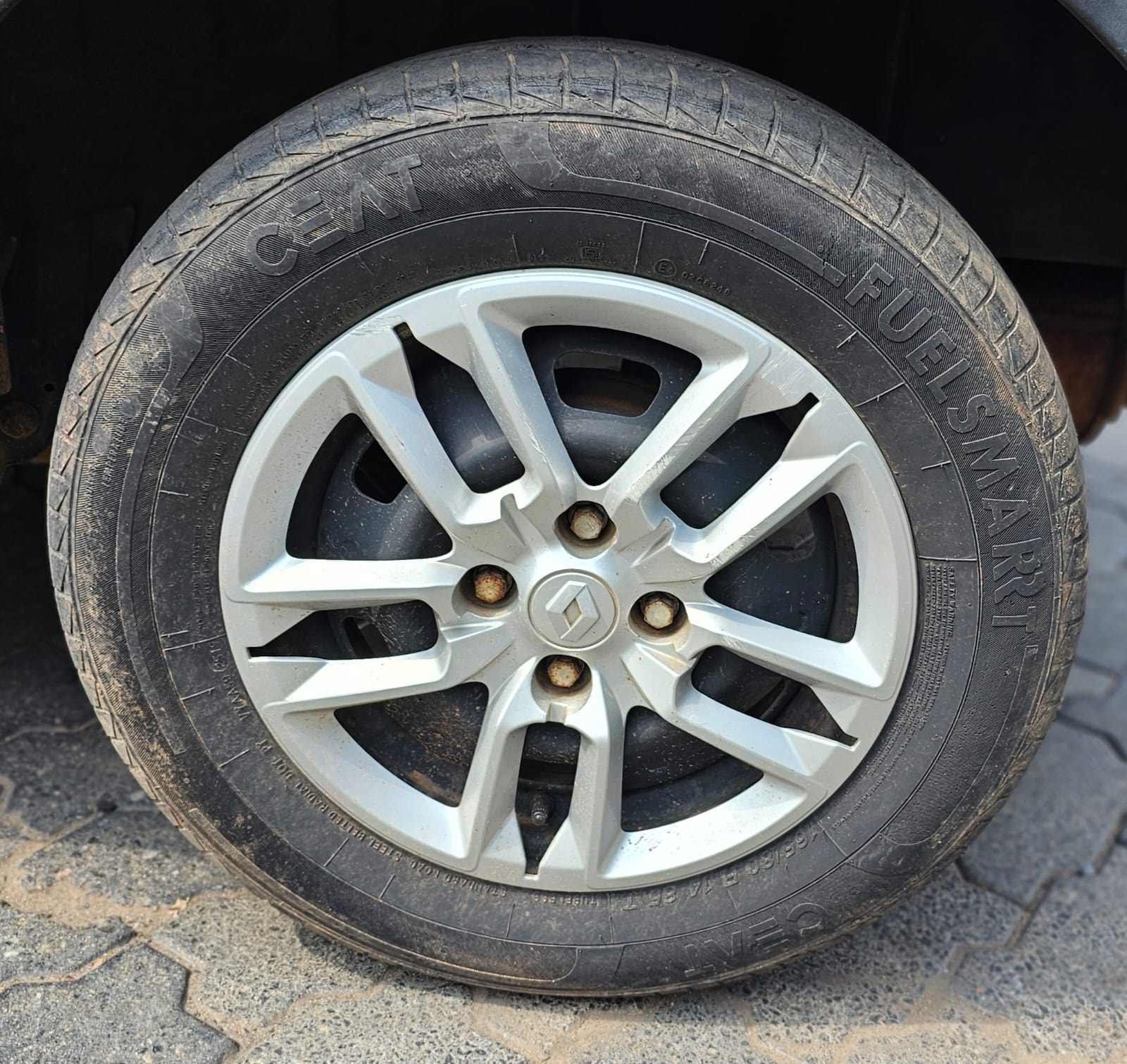 Used 2019 Renault Triber Used 2019 Renault Triber