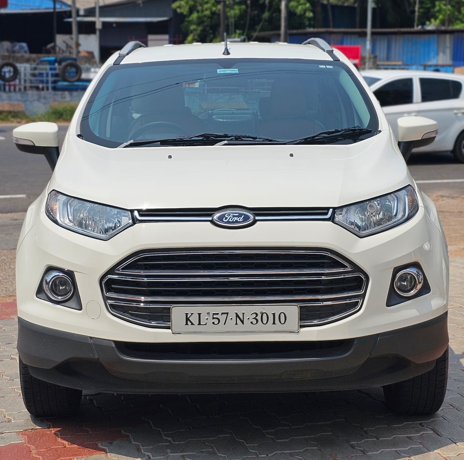 EcoSport image 8 EcoSport image 8