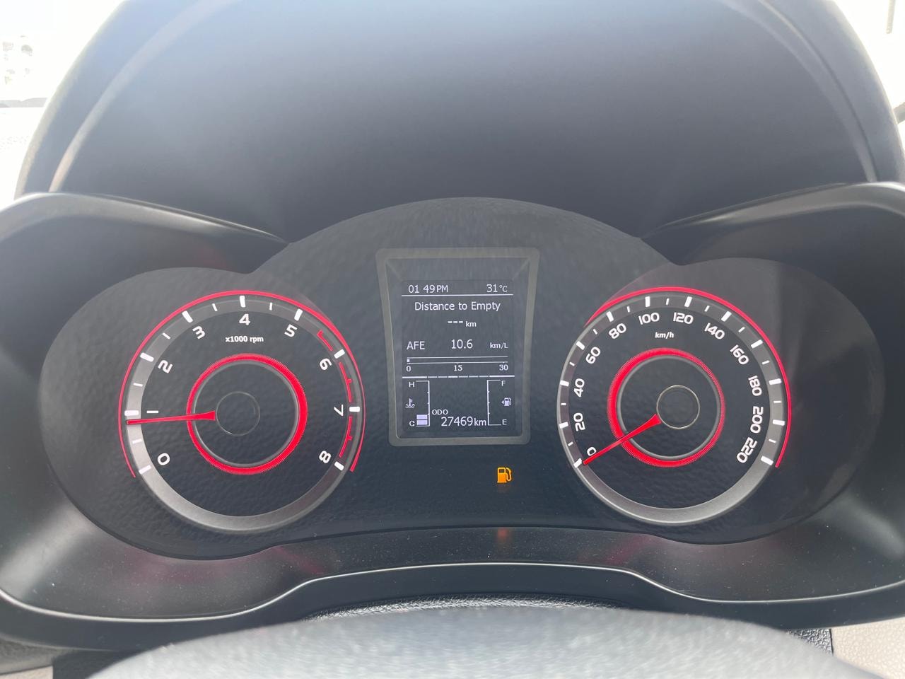 XUV300 image 10 XUV300 image 10