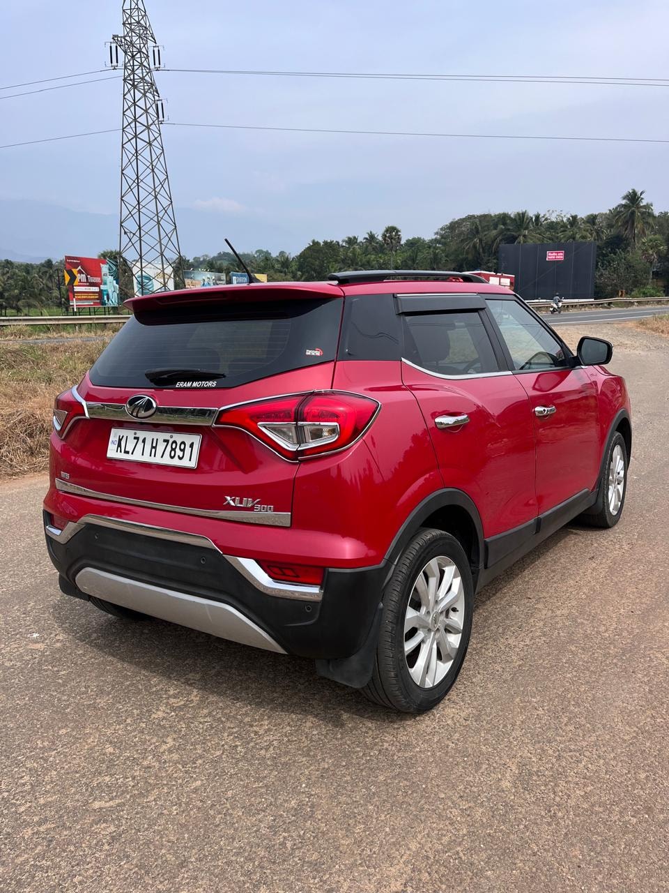 XUV300 image 5 XUV300 image 5