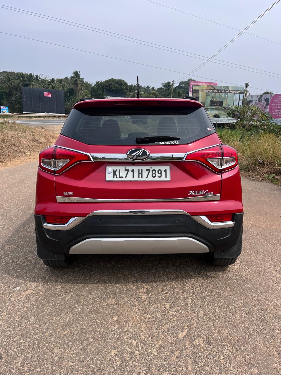 XUV300 image 4 XUV300 image 4