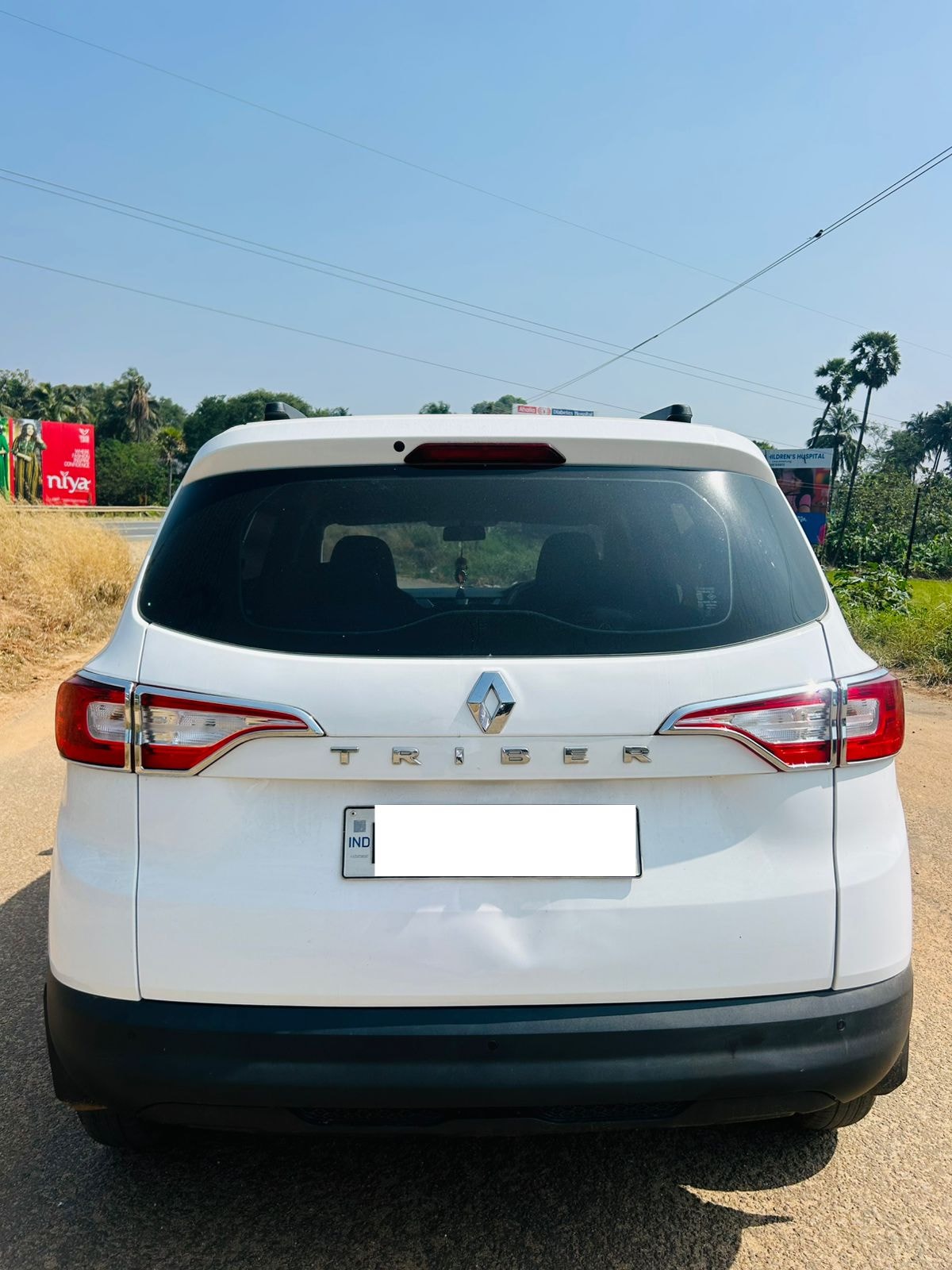 Used 2021 Renault Triber Used 2021 Renault Triber