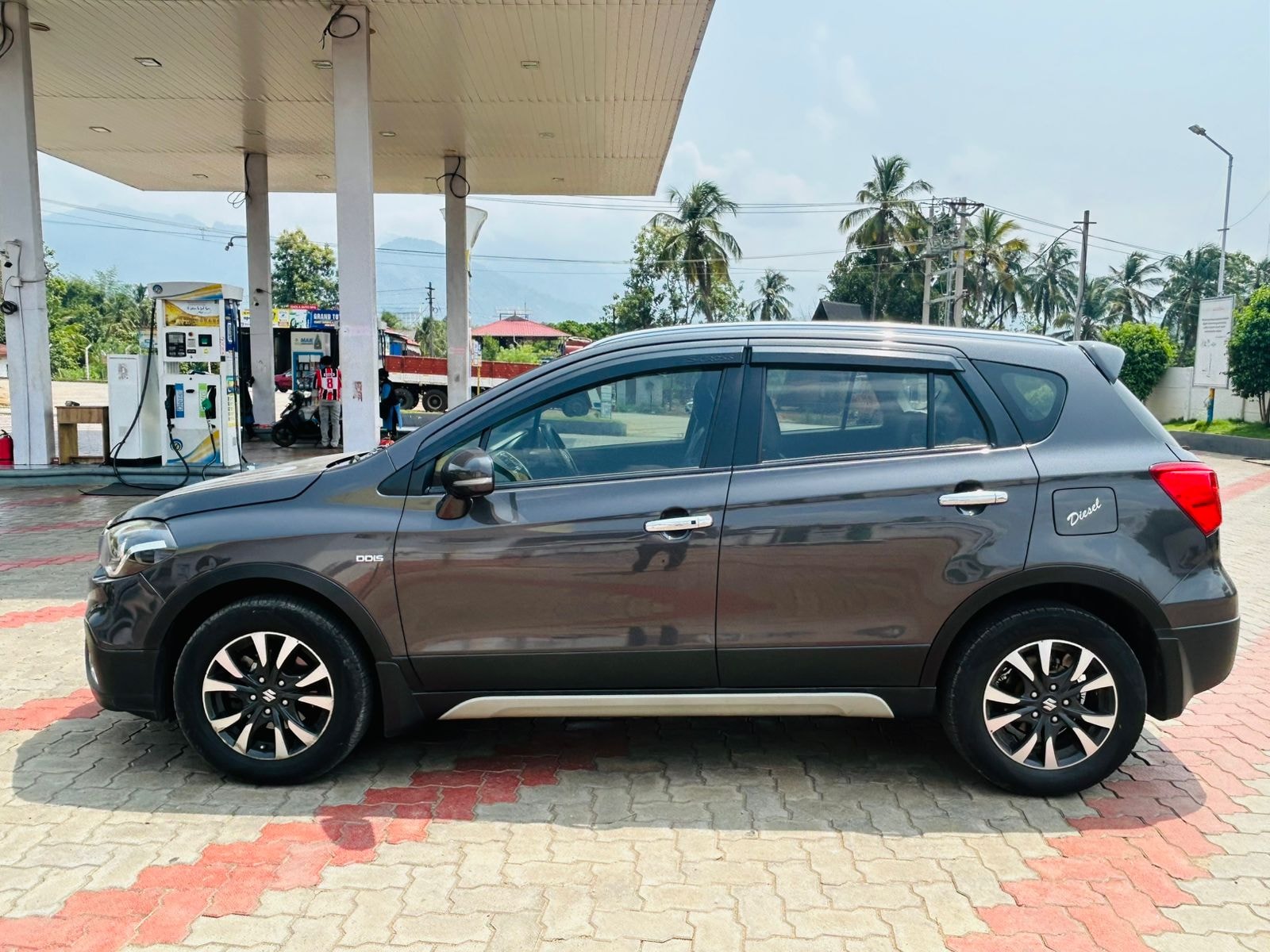 S-Cross image 2 S-Cross image 2