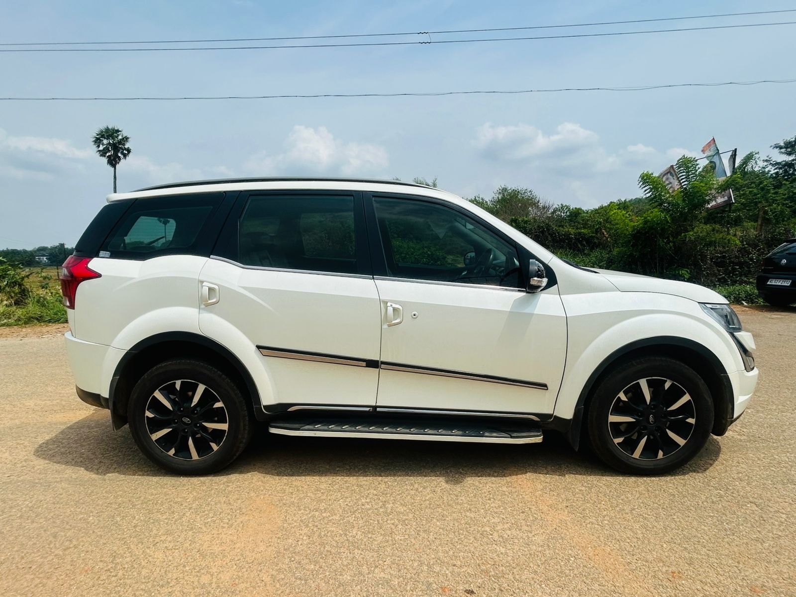 Used 2018 Mahindra XUV500 Used 2018 Mahindra XUV500