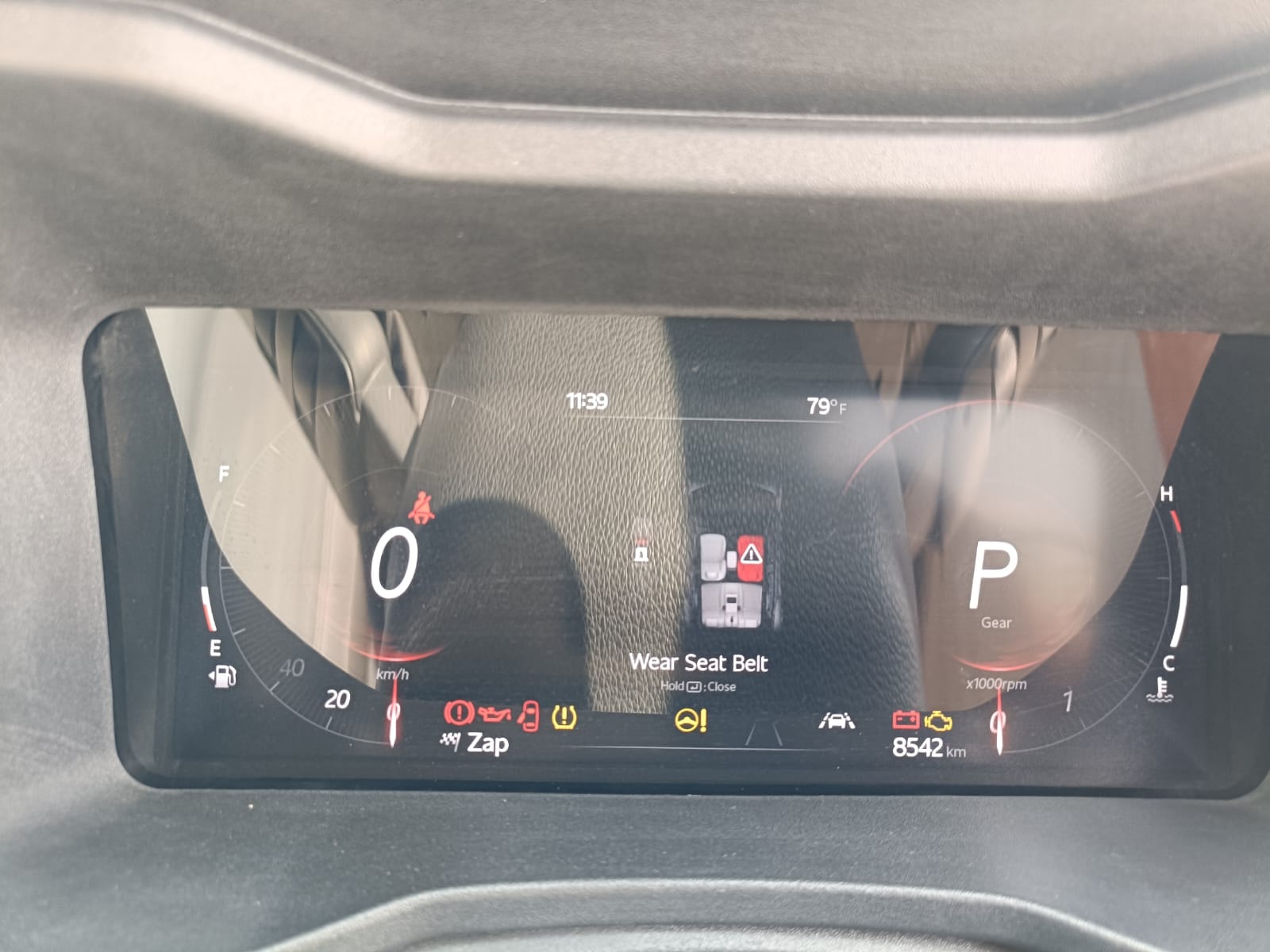 XUV 3XO image 6 XUV 3XO image 6