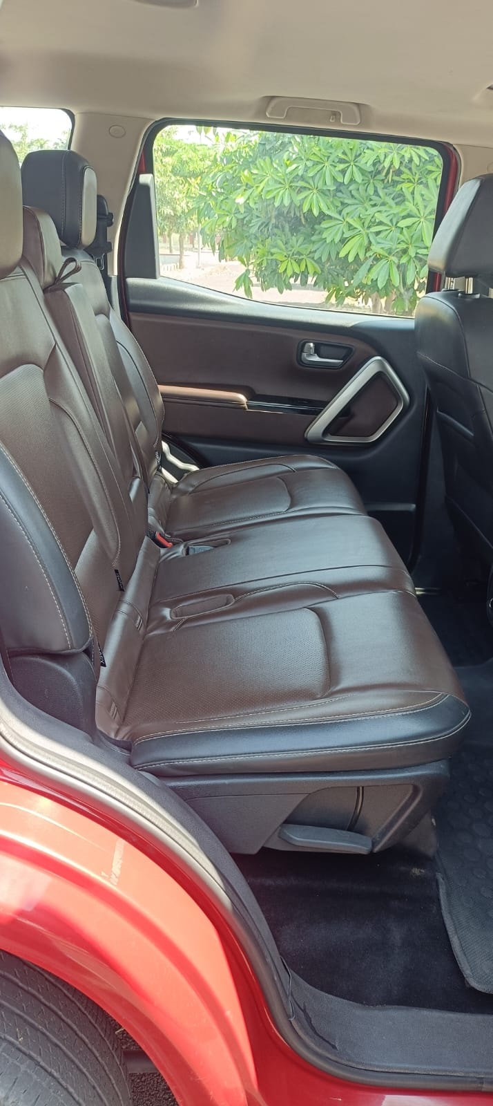 Scorpio-N image 14 Scorpio-N image 14