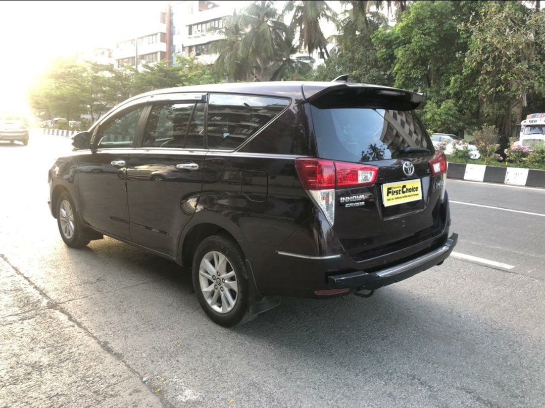 Innova Crysta image 11 Innova Crysta image 11