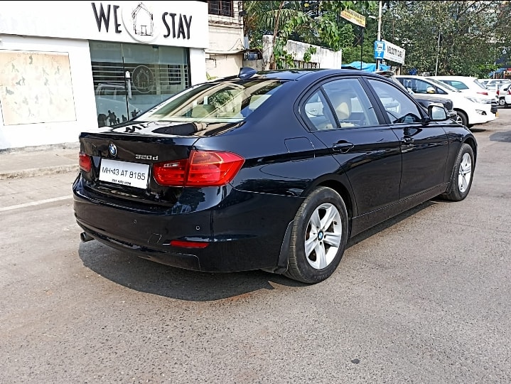 3 Series image 11 3 Series image 11