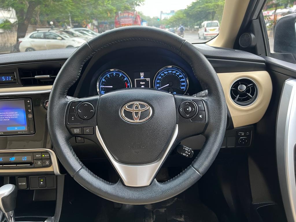 Corolla Altis image 17 Corolla Altis image 17