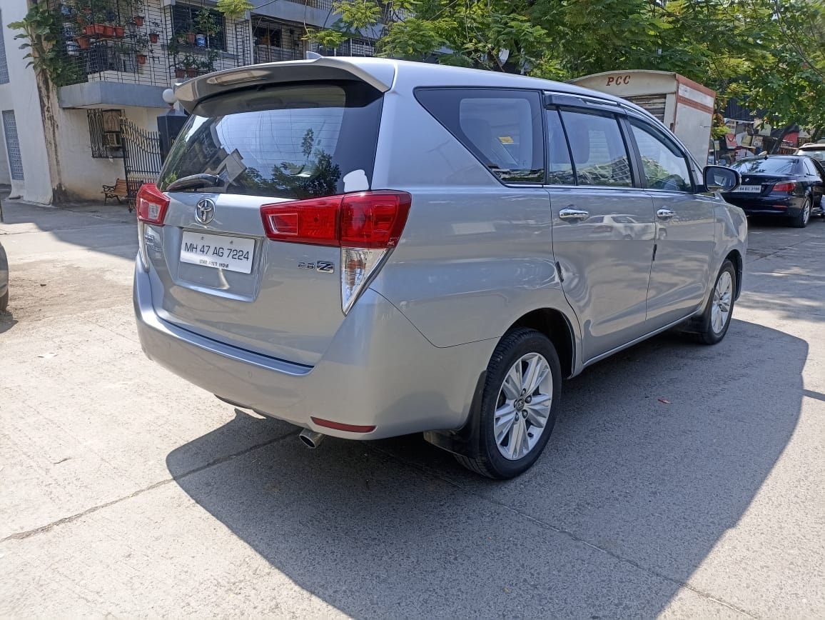 Innova Crysta image 5 Innova Crysta image 5