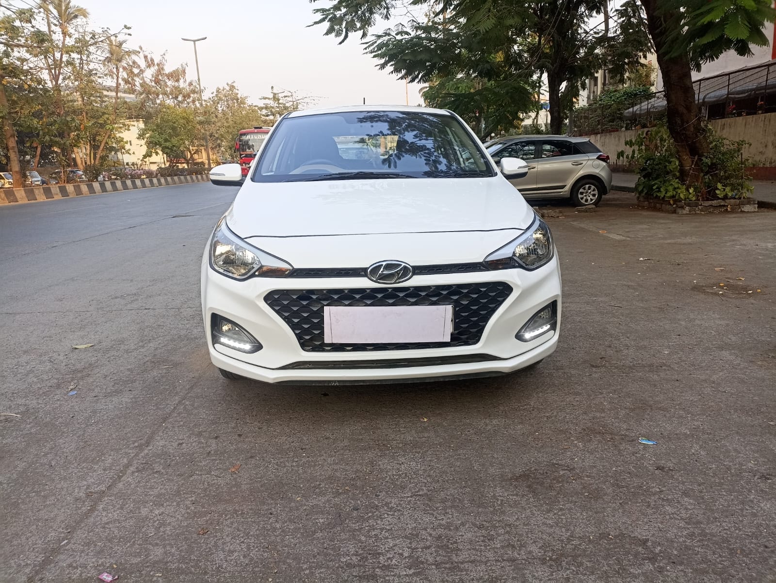 Elite i20 image 8 Elite i20 image 8