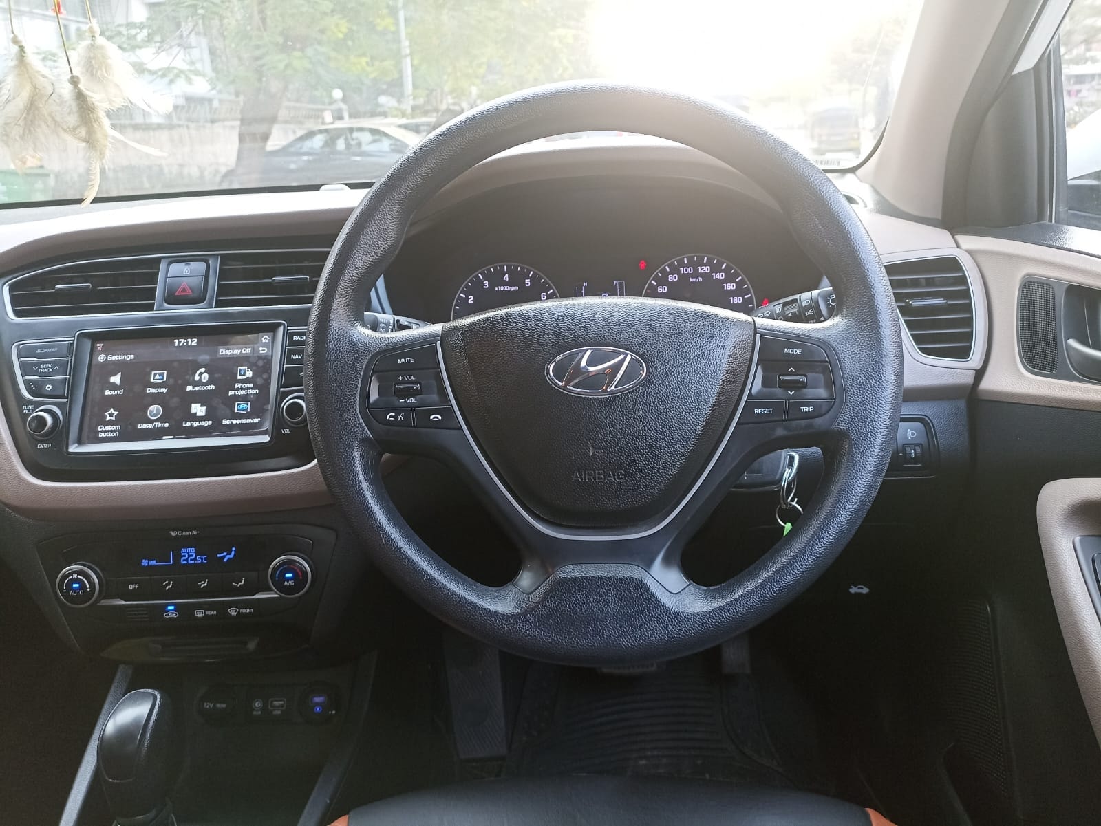 Elite i20 image 13 Elite i20 image 13