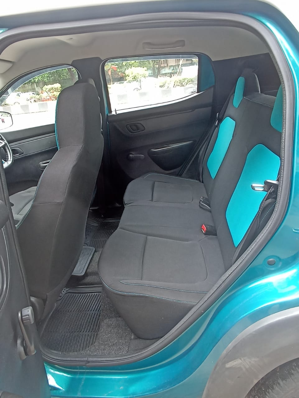 Kwid image 15 Kwid image 15