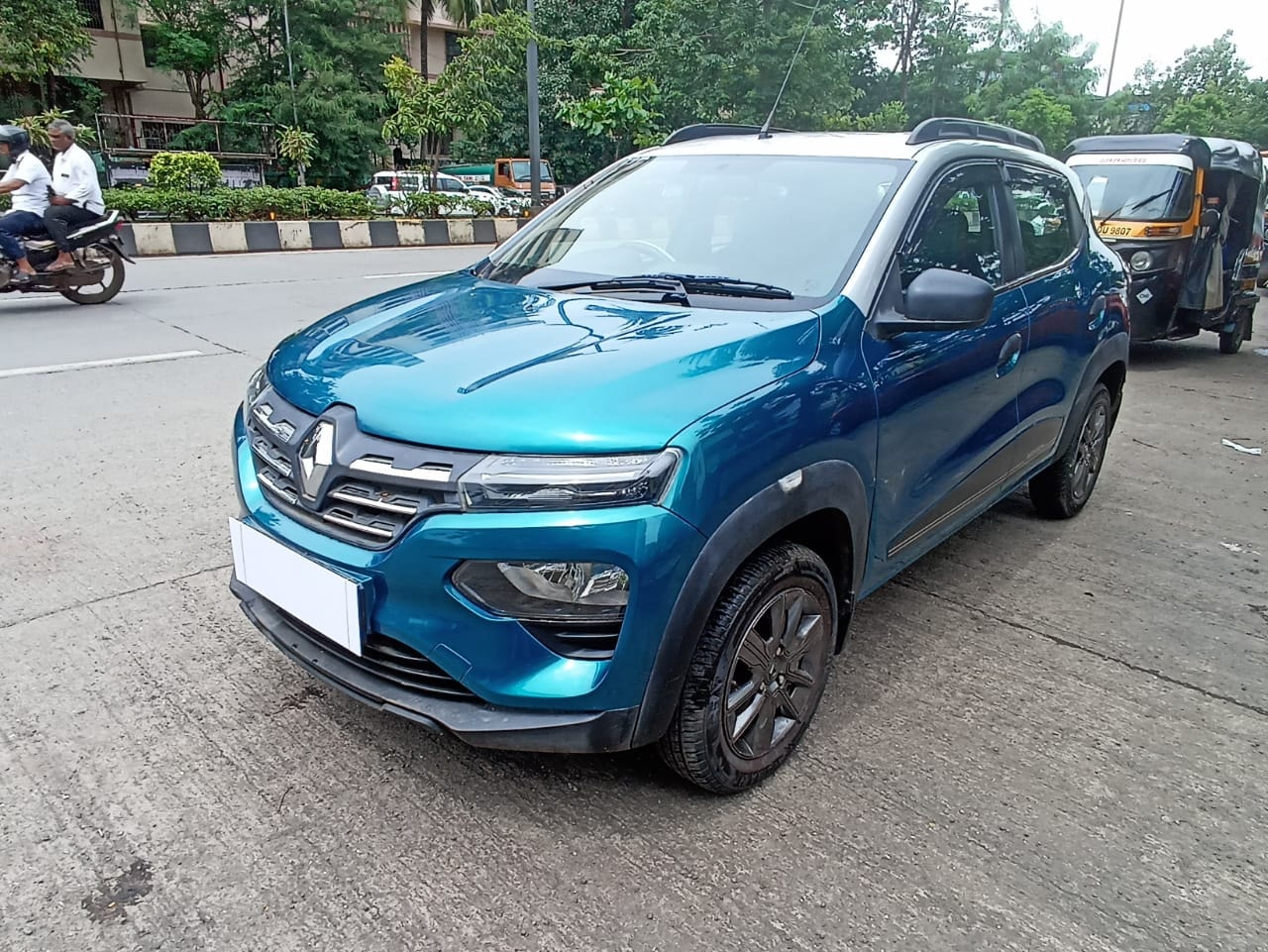 Kwid image 1 Kwid image 1