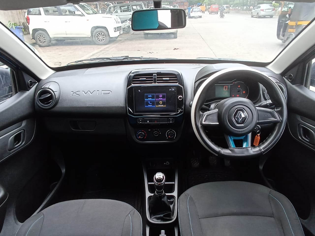 Kwid image 12 Kwid image 12