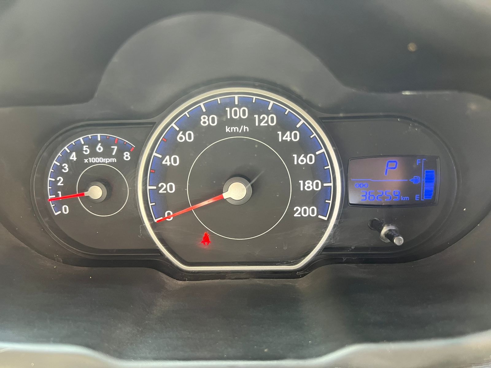 i10 image 11 i10 image 11