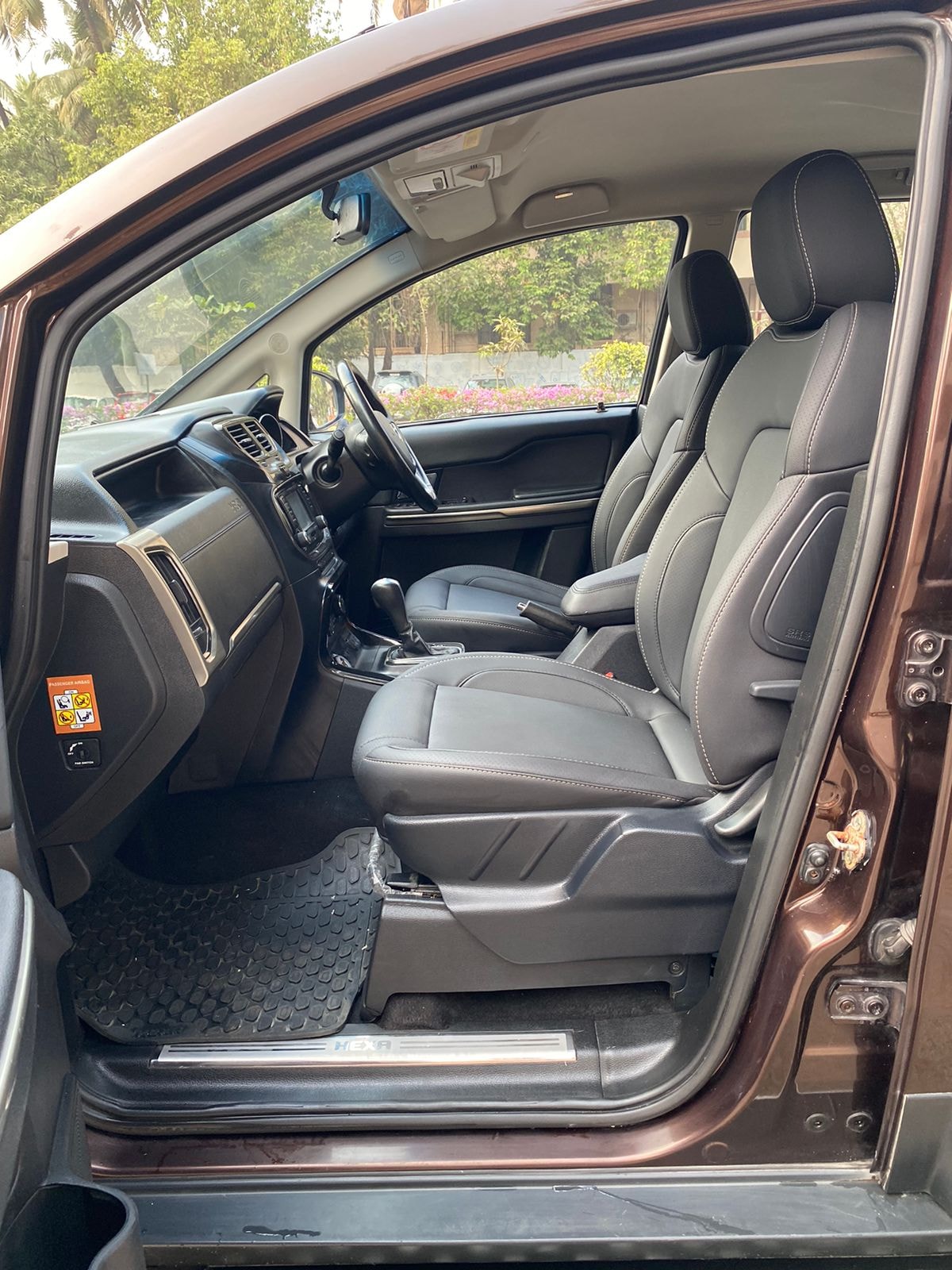 Hexa image 16 Hexa image 16