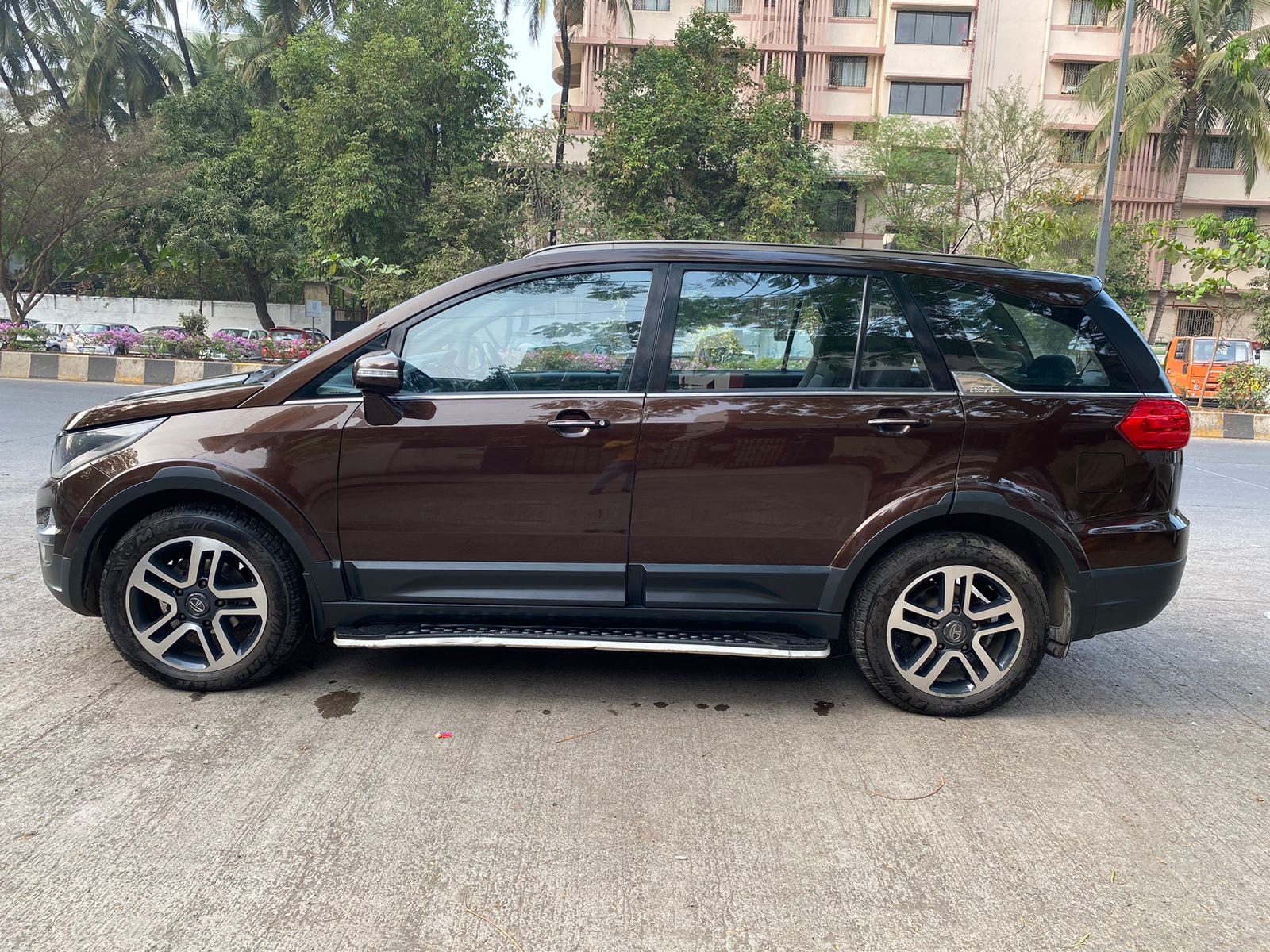 Hexa image 2 Hexa image 2