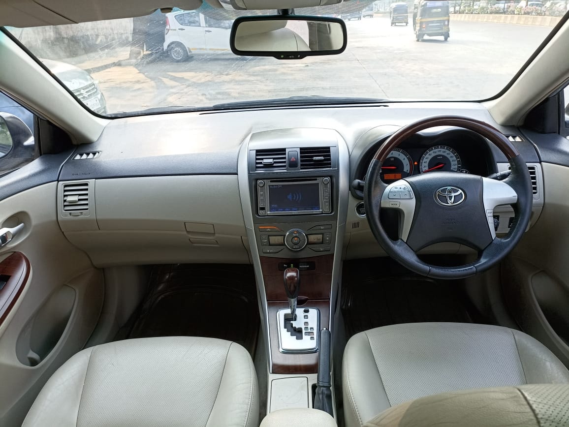 Corolla Altis image 12 Corolla Altis image 12