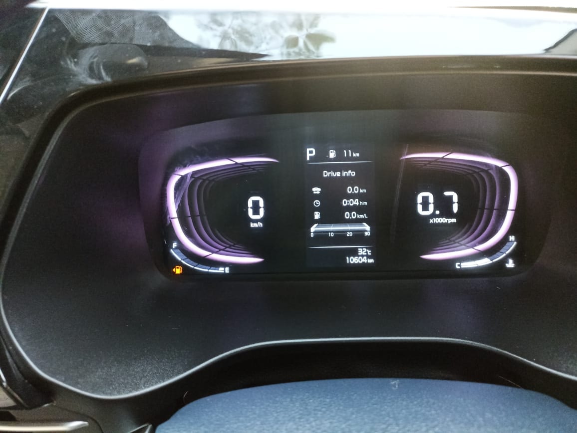 Carens image 11 Carens image 11