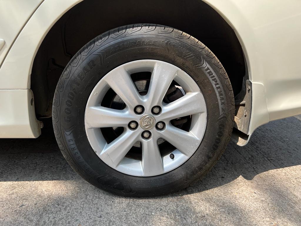 Corolla Altis image 9 Corolla Altis image 9