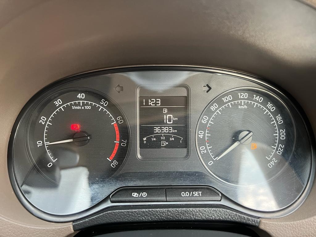 Rapid image 10 Rapid image 10