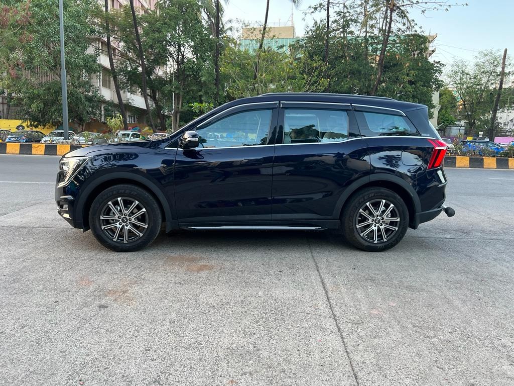 XUV700 image 2 XUV700 image 2