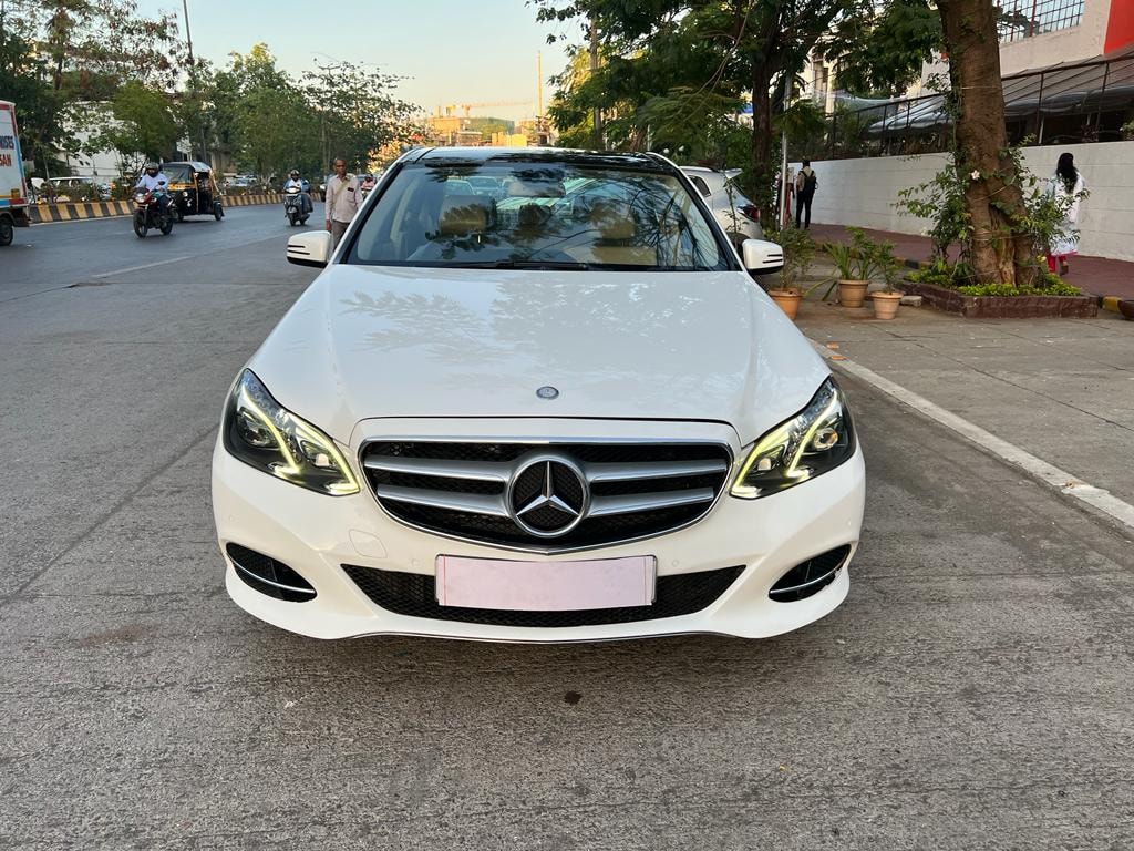 E-Class image 8 E-Class image 8