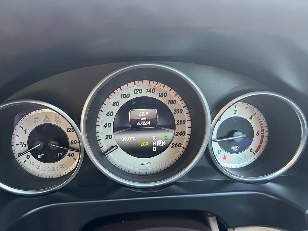 E-Class image 11 E-Class image 11