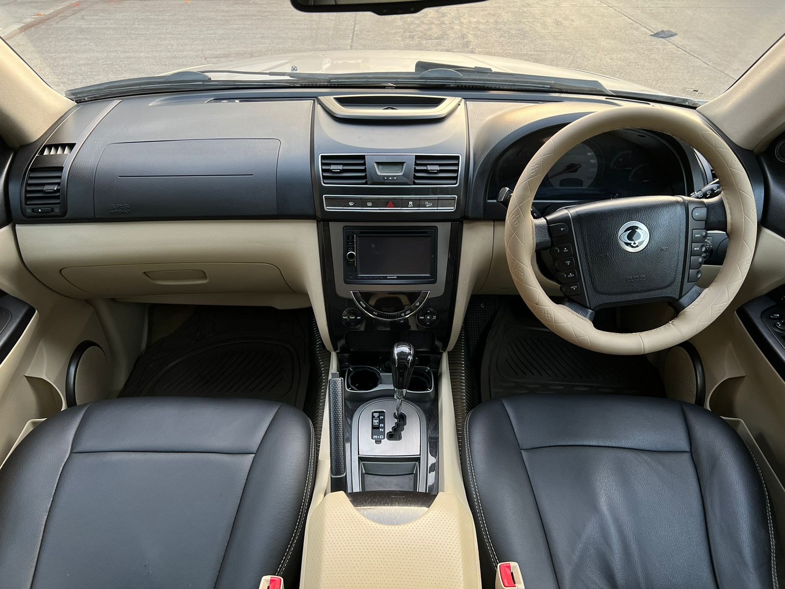 Rexton W image 12 Rexton W image 12