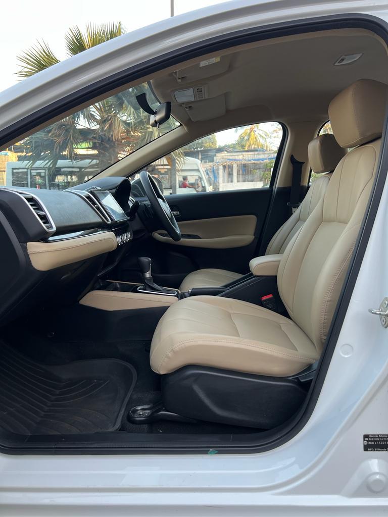 2022 Honda City V CVT Petrol [2019-2023] Front Seats 