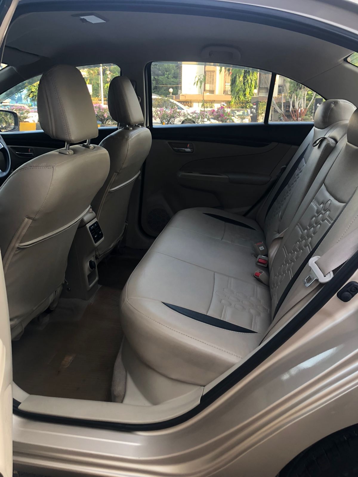 Ciaz image 14 Ciaz image 14