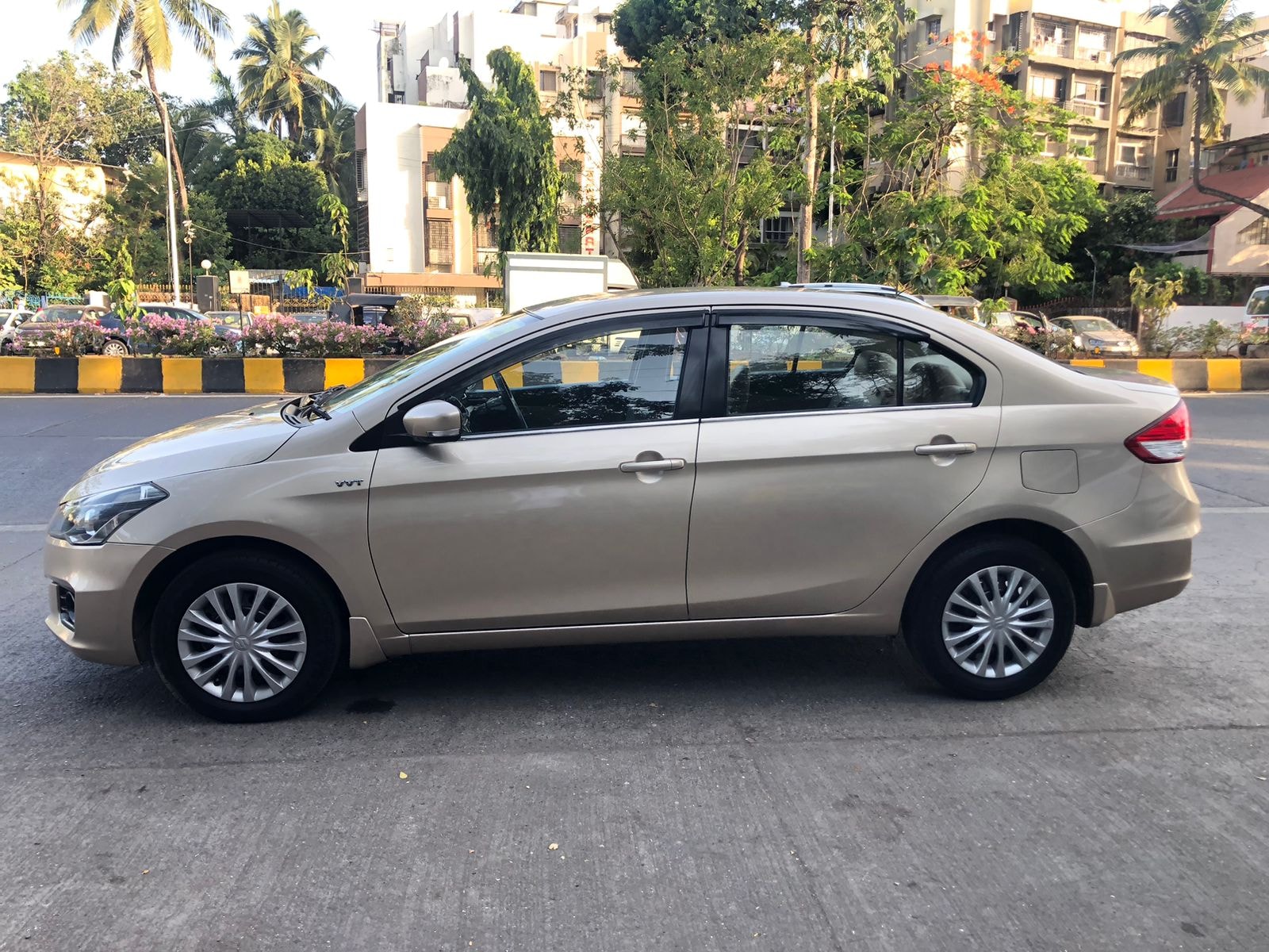 Ciaz image 2 Ciaz image 2