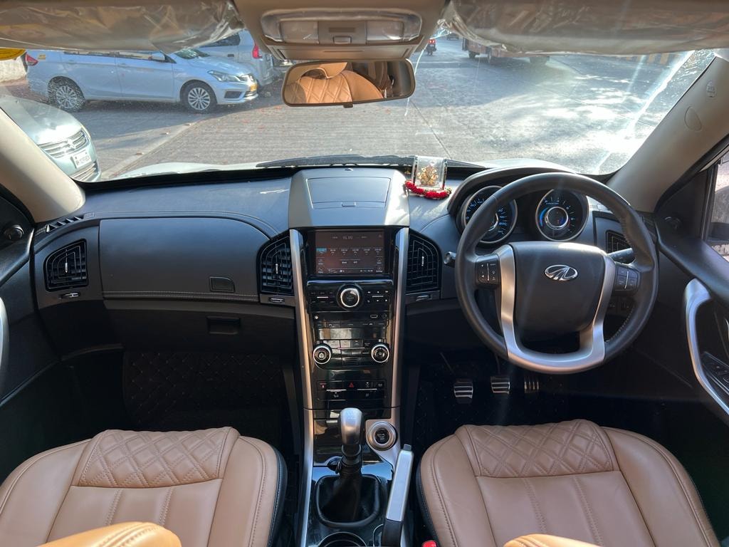 XUV500 image 11 XUV500 image 11