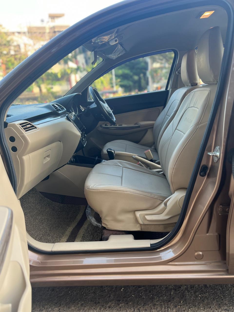 Dzire image 16 Dzire image 16