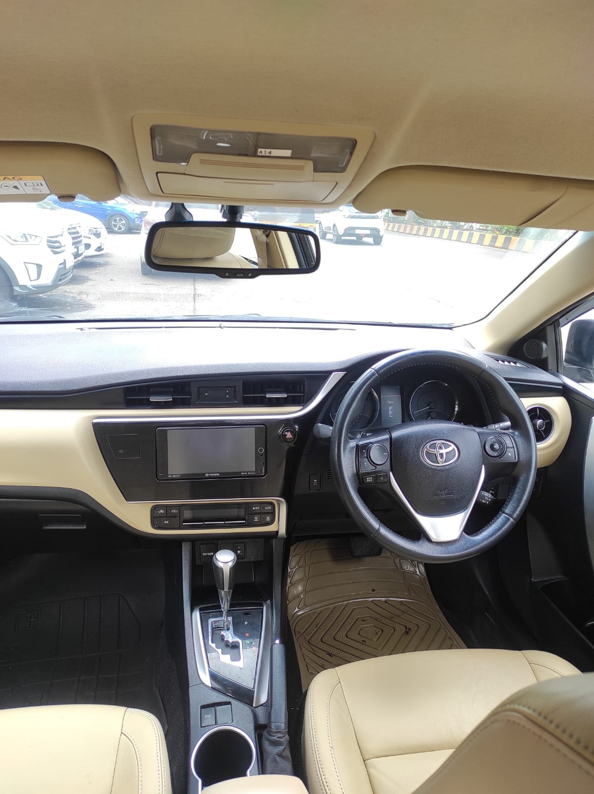 Corolla Altis image 12 Corolla Altis image 12