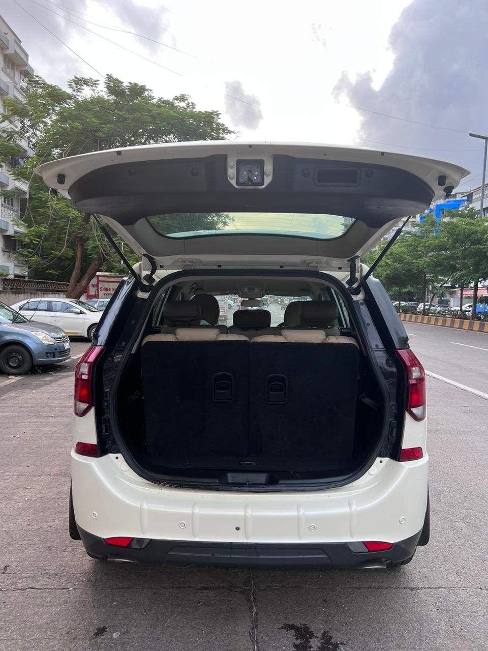 XUV500 image 10 XUV500 image 10