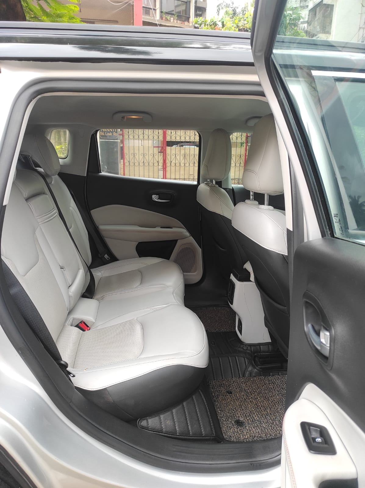 Compass image 16 Compass image 16