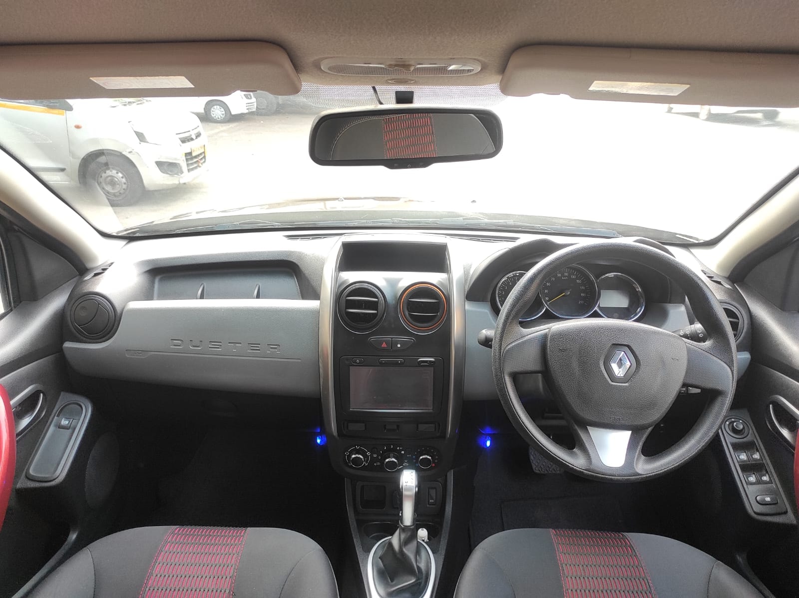 Duster image 12 Duster image 12