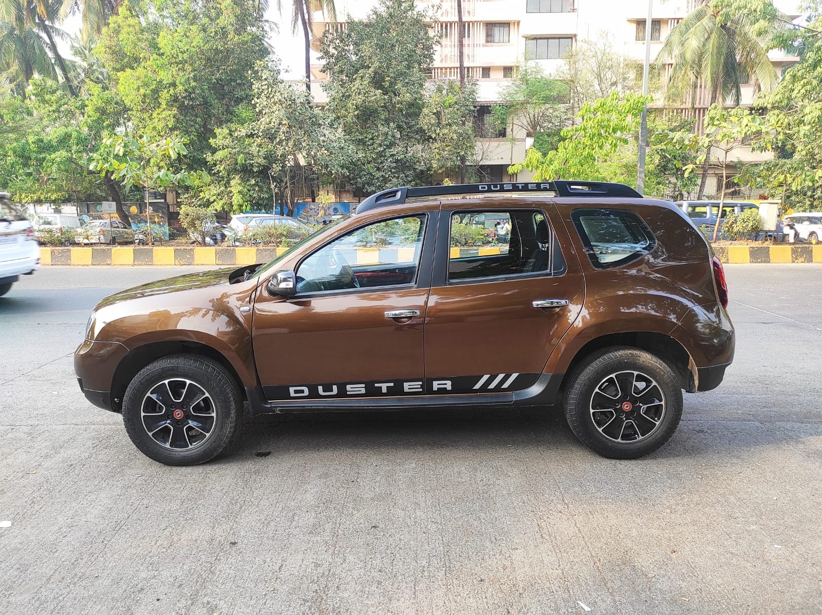 Duster image 2 Duster image 2