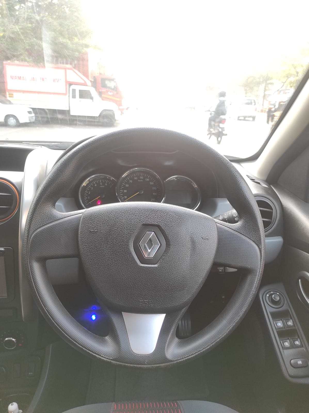 Duster image 13 Duster image 13