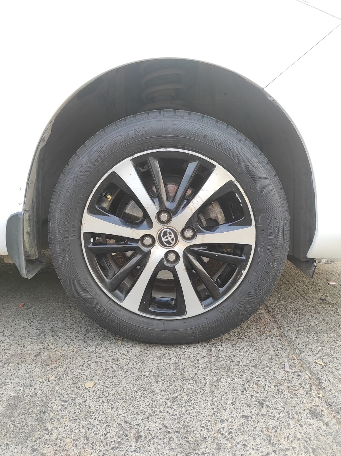 Yaris image 9 Yaris image 9