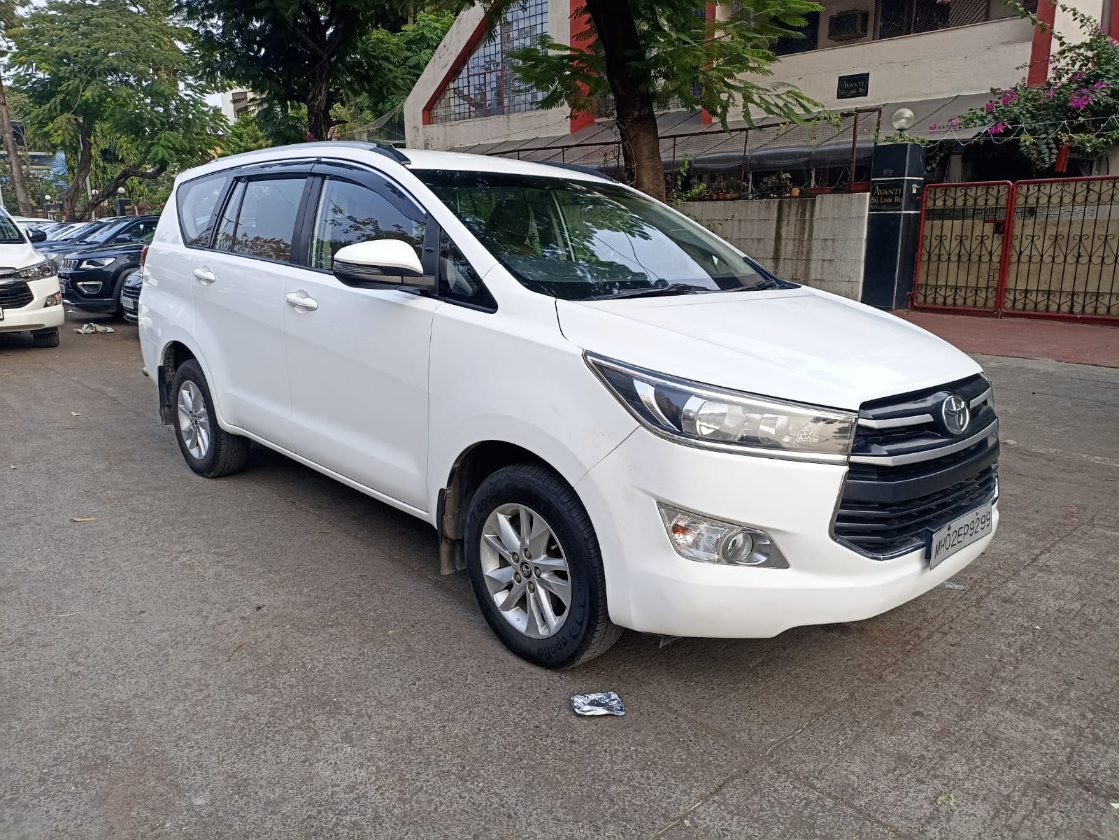 Innova Crysta image 7 Innova Crysta image 7