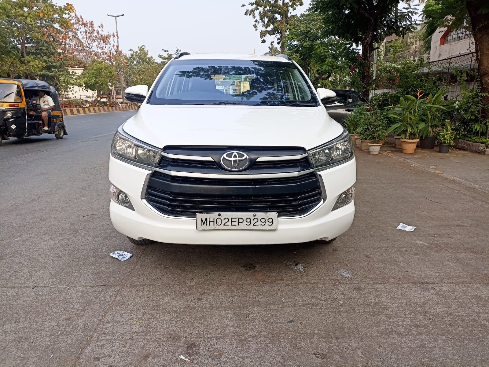 Innova Crysta image 8 Innova Crysta image 8